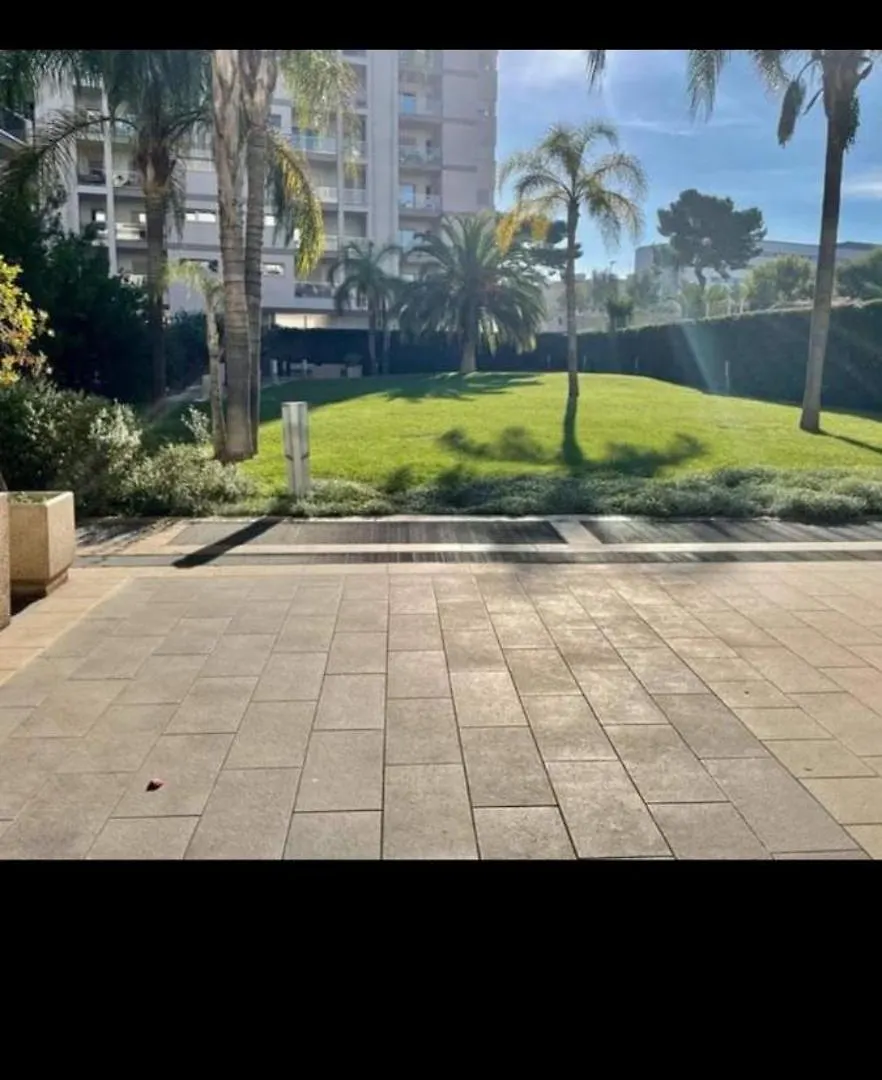 Bari Home Kleos - Stazione E Policlinico 0*,  이탈리아
